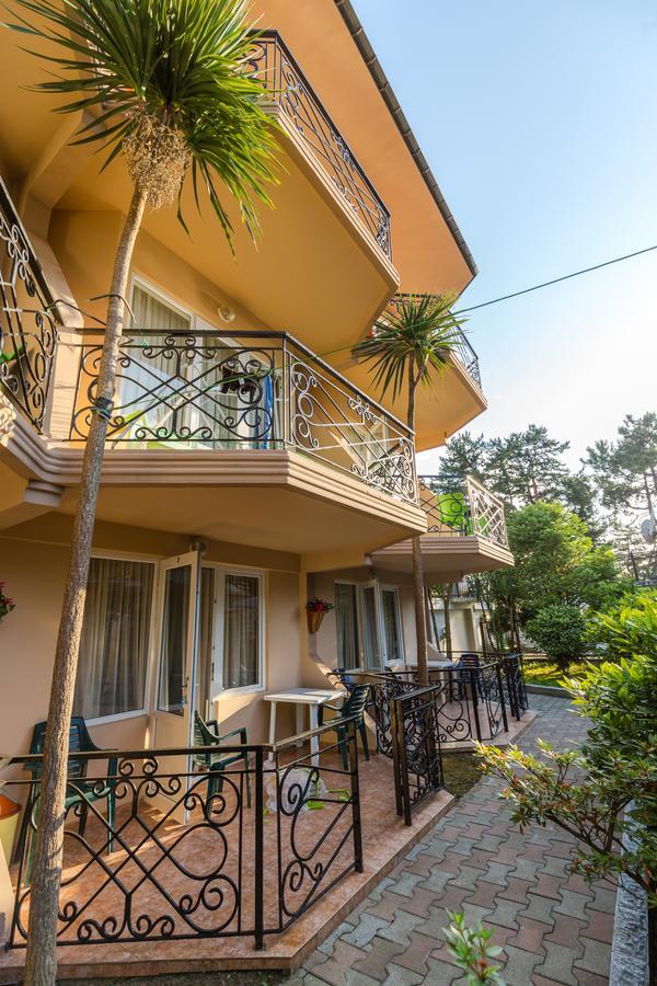 קובולטי Hotel Simpatia מראה חיצוני תמונה