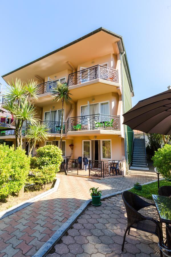 קובולטי Hotel Simpatia מראה חיצוני תמונה