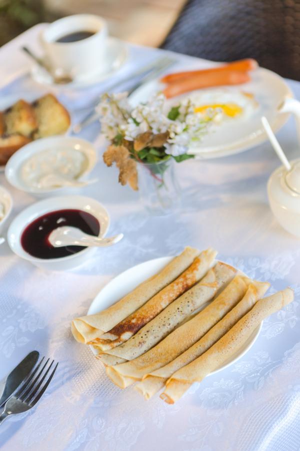 קובולטי Hotel Simpatia מראה חיצוני תמונה