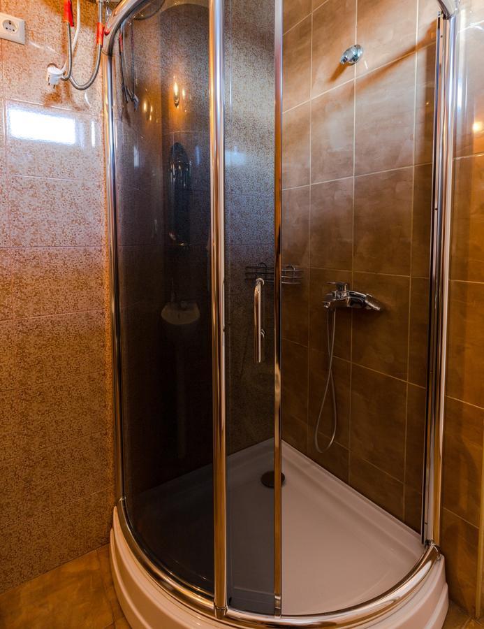 קובולטי Hotel Simpatia מראה חיצוני תמונה
