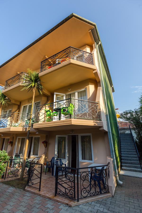 קובולטי Hotel Simpatia מראה חיצוני תמונה